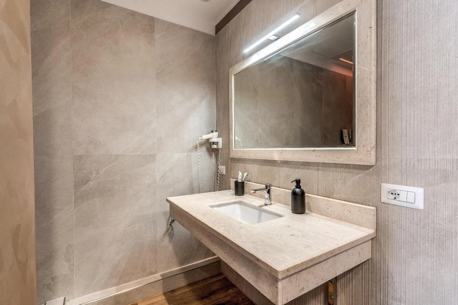 Magenta Pantheon Navona Bed and Breakfast Rome