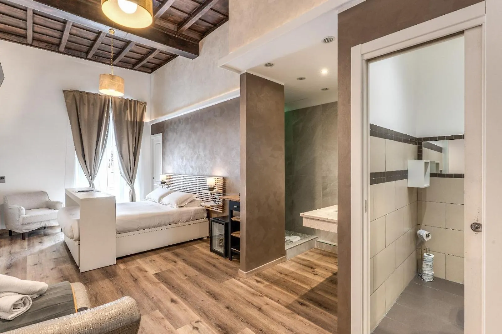 Magenta Pantheon Navona Bed and Breakfast Rome Bed & Breakfast