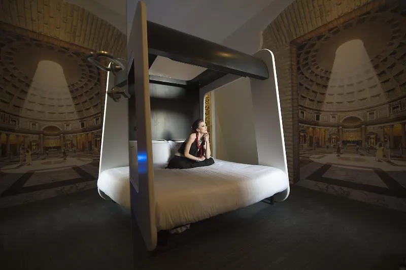 לינה וארוחת בוקר רומא Irooms Pantheon