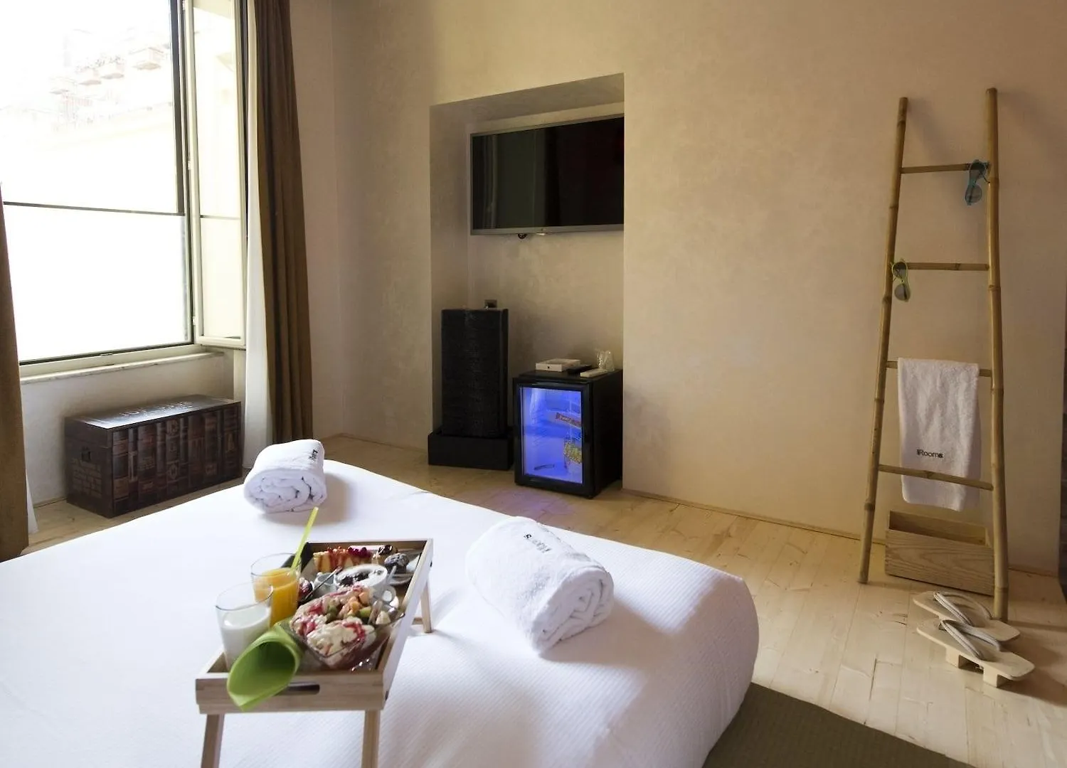 Magenta Pantheon Navona Bed & Breakfast Rome Italy